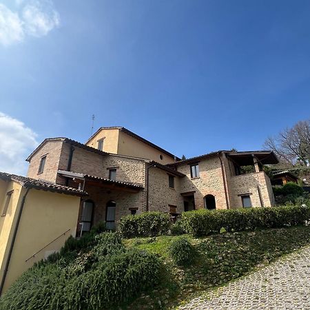 Country House Ca' Vernaccia Guest House Urbino Bagian luar foto