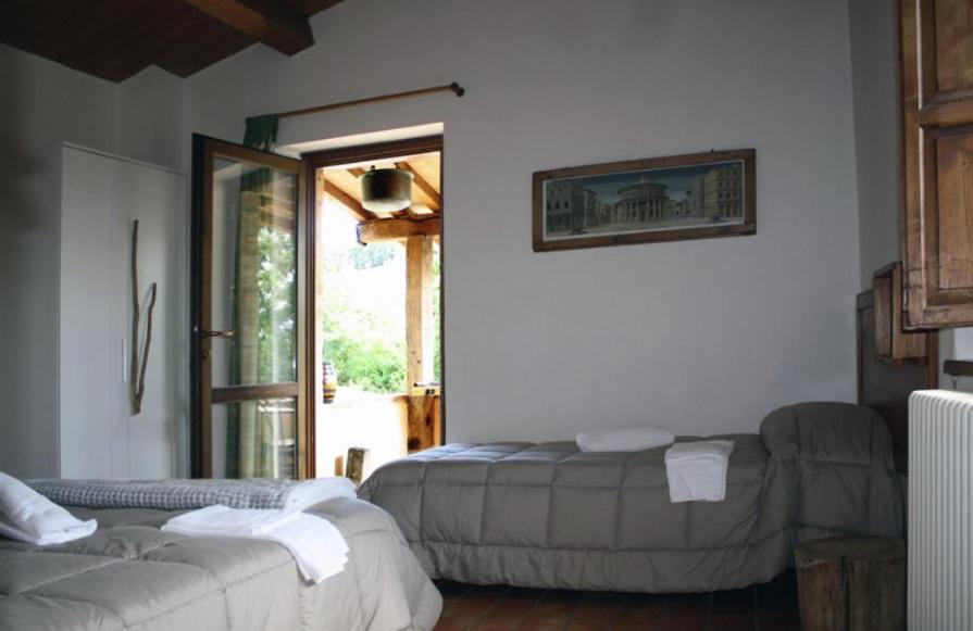 Country House Ca' Vernaccia Guest House Urbino Bagian luar foto