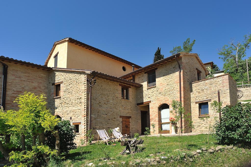 Country House Ca' Vernaccia Guest House Urbino Bagian luar foto